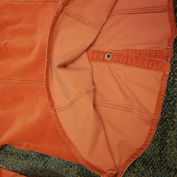 🧚♀️Nevada orange corduroy jean jacket. Fit small to Medium - Picture 9 of 11